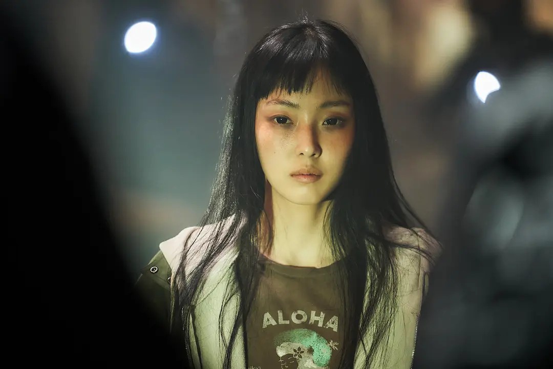 《寄生獸:灰色部隊》劇照
