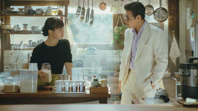 Netflix 《你的味道》姜河那×高旻示的味蕾與真心之戰，財閥二世與執著廚師能否共創鑽石三星？